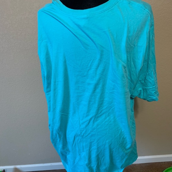 Bella Canvas Tee - Picture 3 of 4